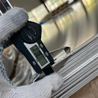 Producător plăci din aluminiu de calitate marin premium (5083, 5052, 6061)
